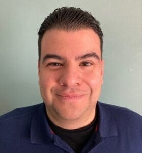 Divi Testimonial Customer 9